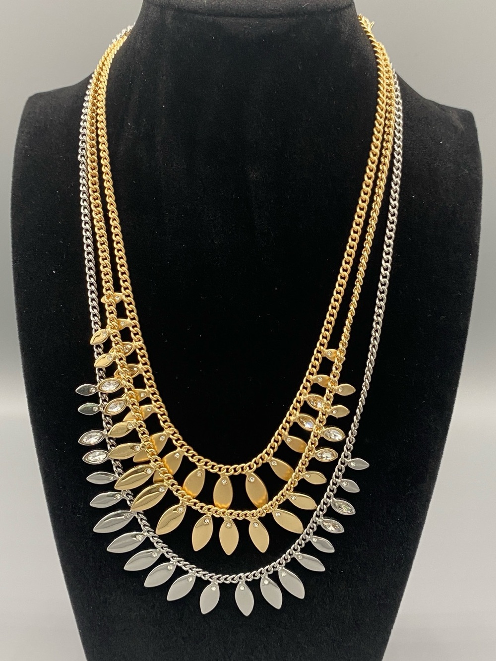 White House Black Market WHBM 2 in‎ 1 Layered Leaf Necklace Gold Silver Crystal
